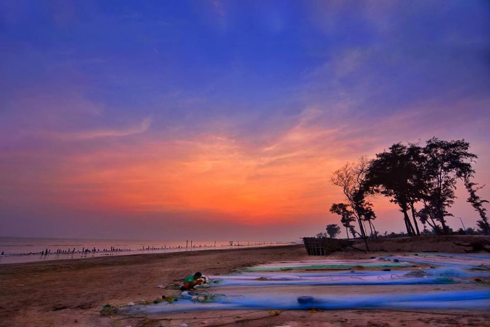 Sea Queen Uttara Resort Tajpur Exterior photo